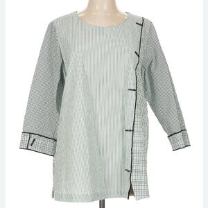 Ali Miles Tunic Multi Pattern Crinkle PianoKey Style Buttons Sage green Black XL